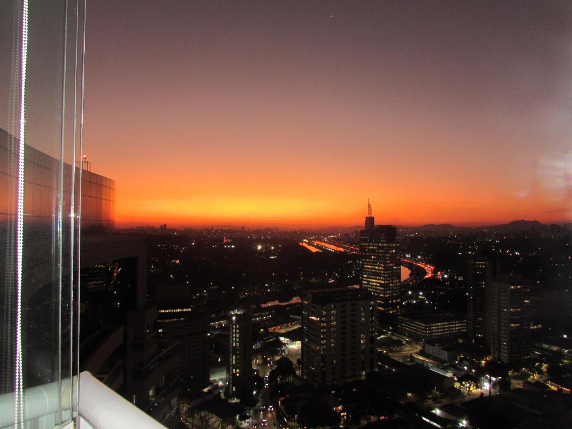 Thera Pinheiros-Sp Brazil São Paulo Exteriör bild