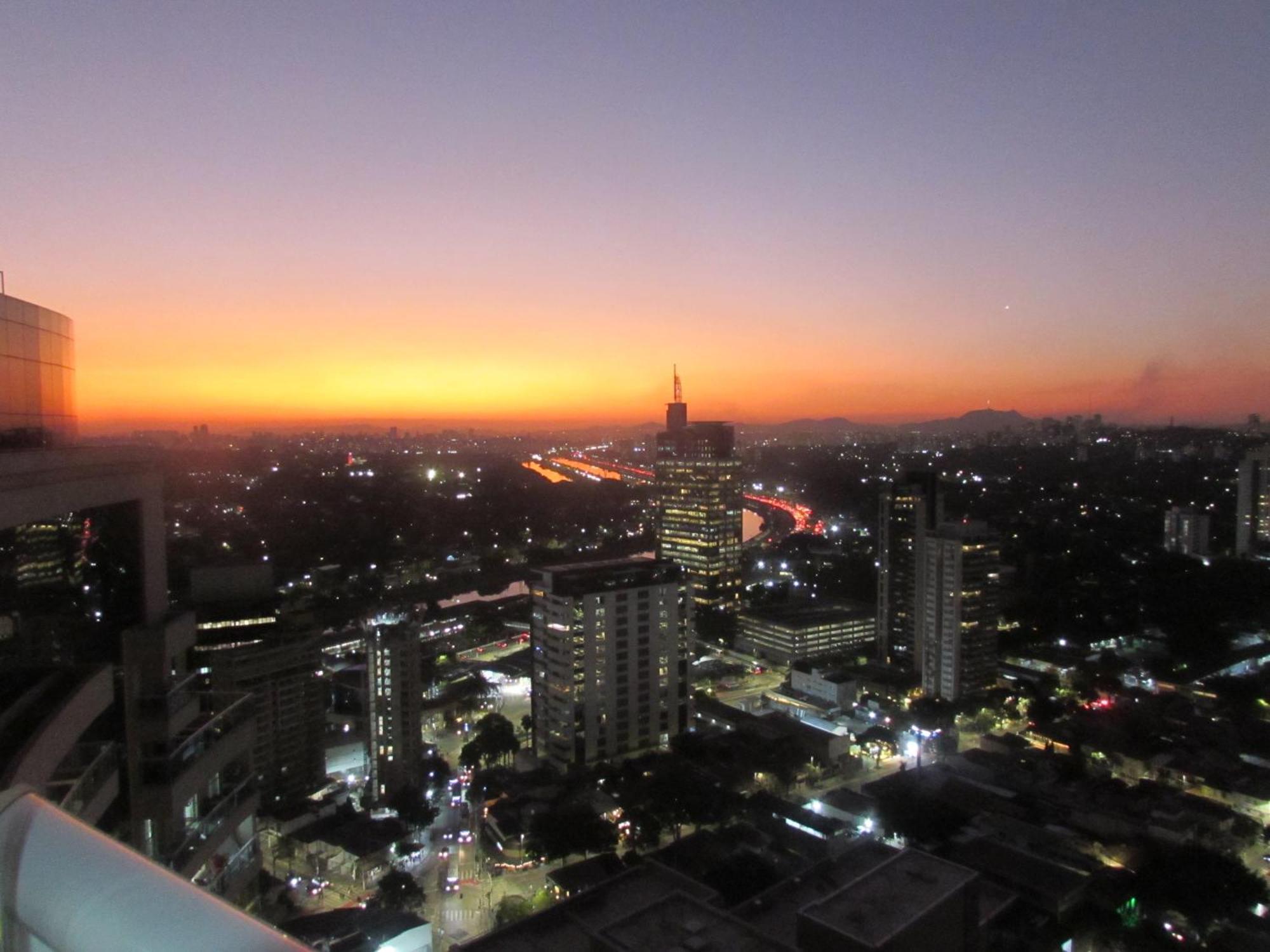 Thera Pinheiros-Sp Brazil São Paulo Exteriör bild